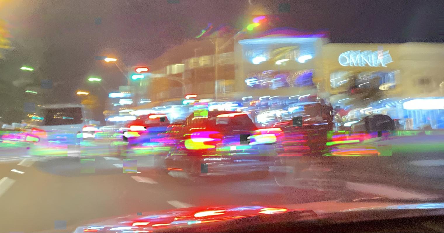 image of cars blurred at night